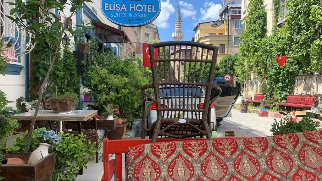 elisa apart 3