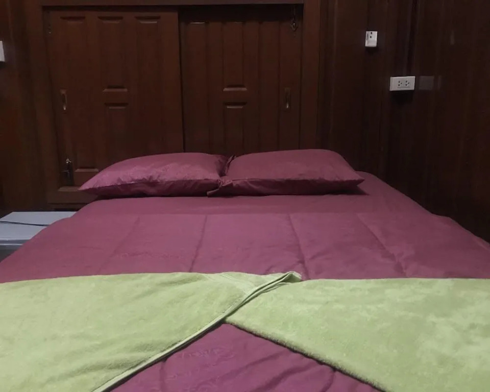 Matharak Resort Kaeng Hin Poeng