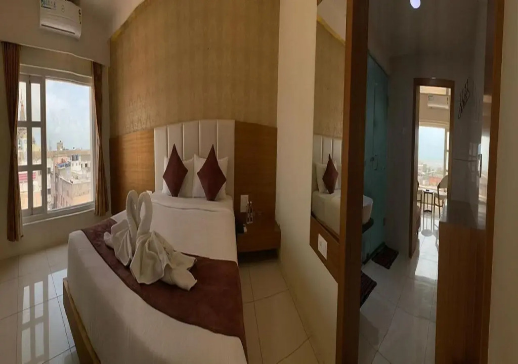 Hotel Dwarkesh