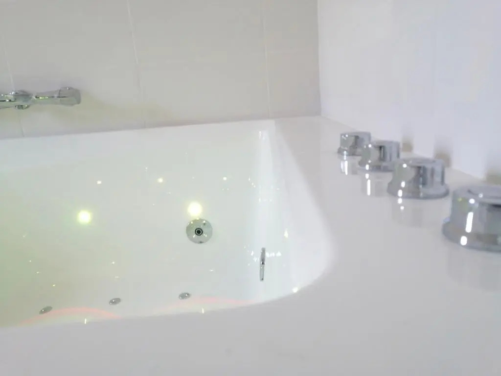 Le 1965 Double Balneo, Confort Et Romantique (Adults Only)