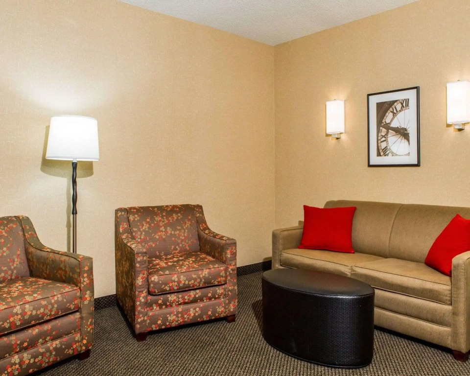 Cambria Hotel Traverse City