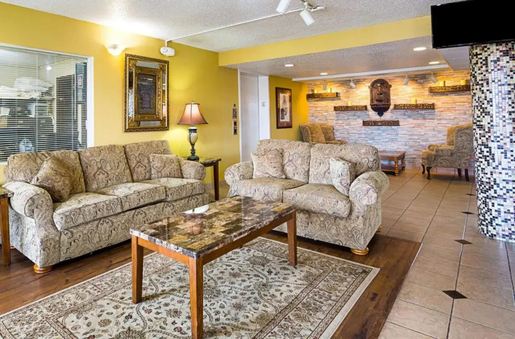 Americas Best Inn & Suites
