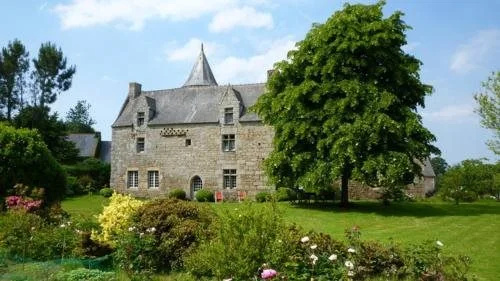 Manoir de Kerguéréon