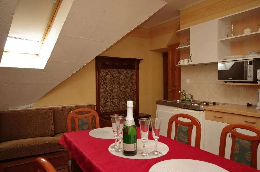 Burg Apartman