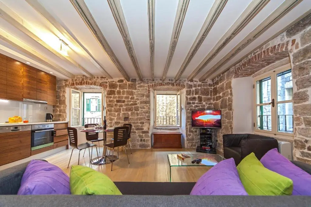 Luxury San Giovanni Apartments