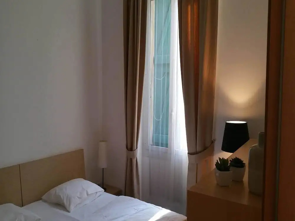 One Bedroom Mace