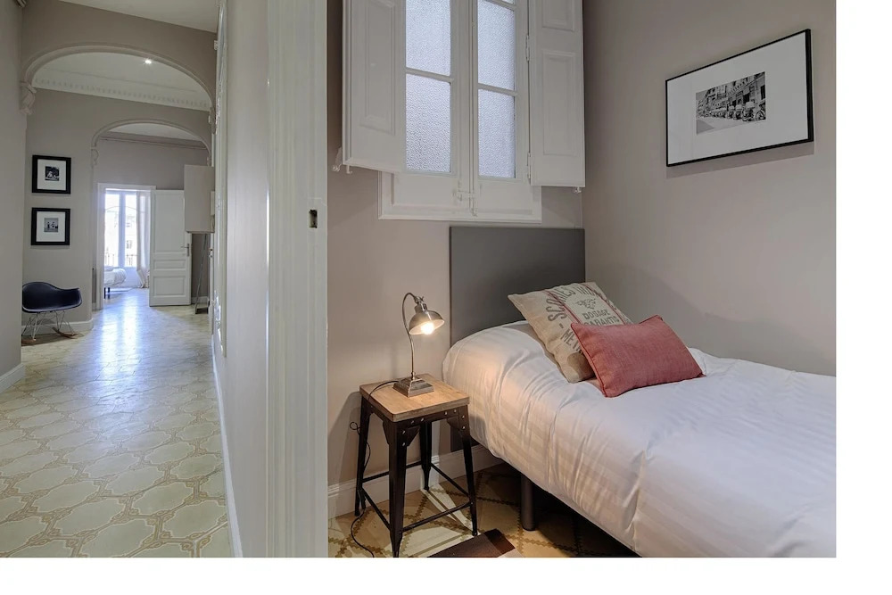 Habitat Apartments Modernista