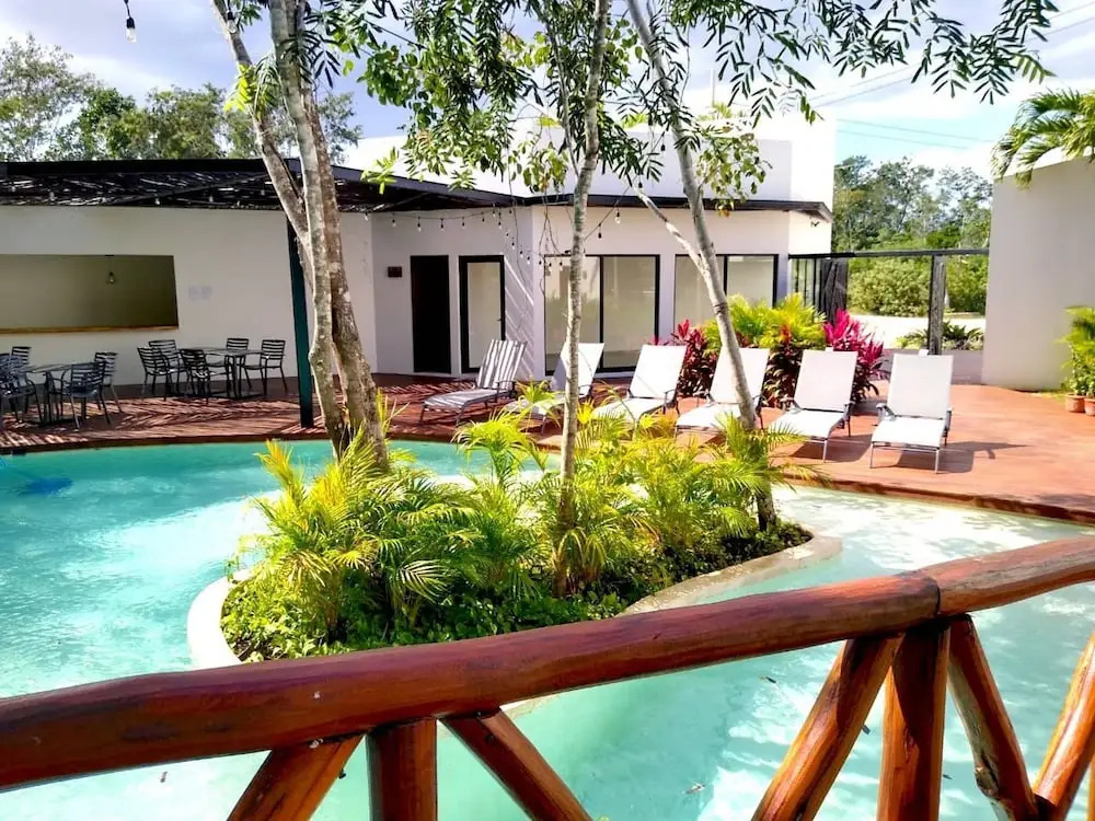 Brand New Studio w/Amazing Pool and Garden