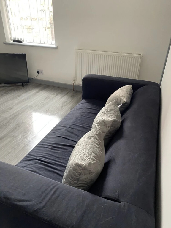 Stunning 4-bed House in Liverpool L15