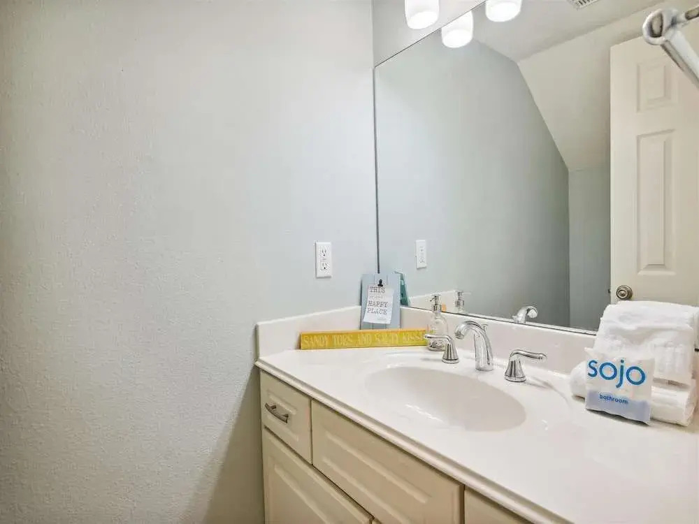 Vitamin Sea Retreat by Ryson Vacation Rentals