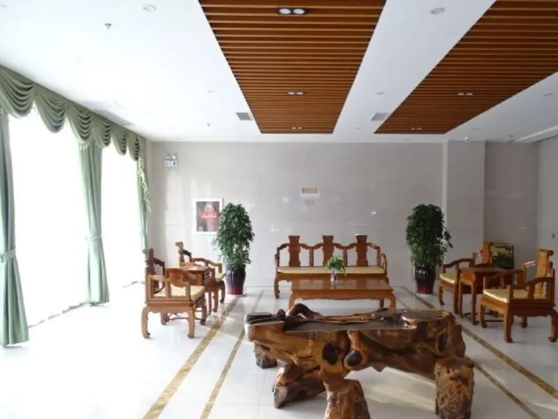GreenTree Inn Liaocheng Economic Development Zone Huitong Logistics Park Express Hotel