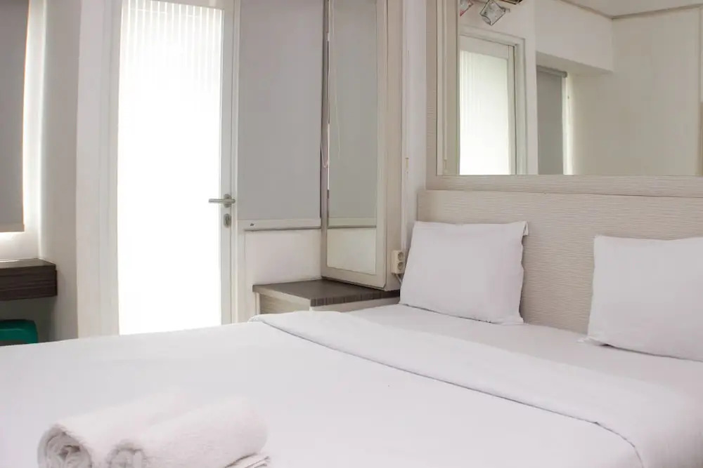 Cozy And Warm Studio At Grand Sentraland Karawang Apartment