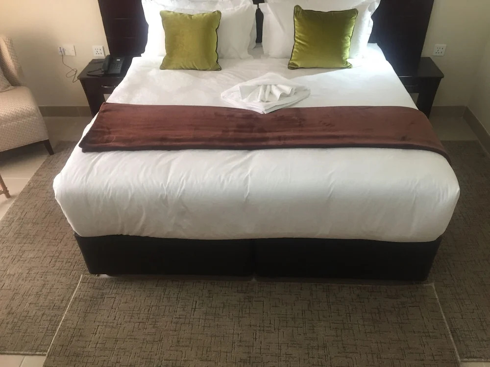 Cycad Palm Hotel