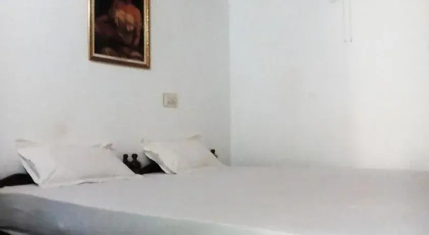 VALIYATH HOLIDAYS HOMESTAY