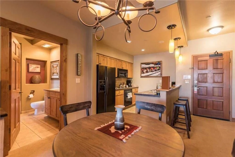 Tl2210 Perfect for A Couple! Winter Specials!! Many Outdoor Activities!