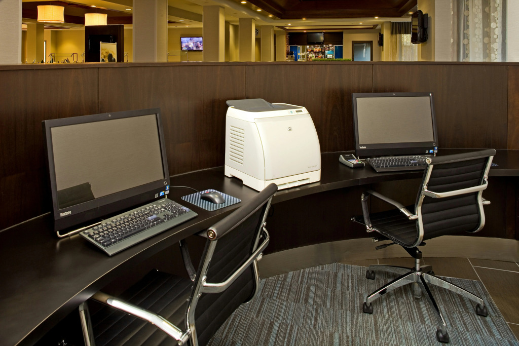 DoubleTree by Hilton Hotel Chicago Wood Dale - Elk Grove