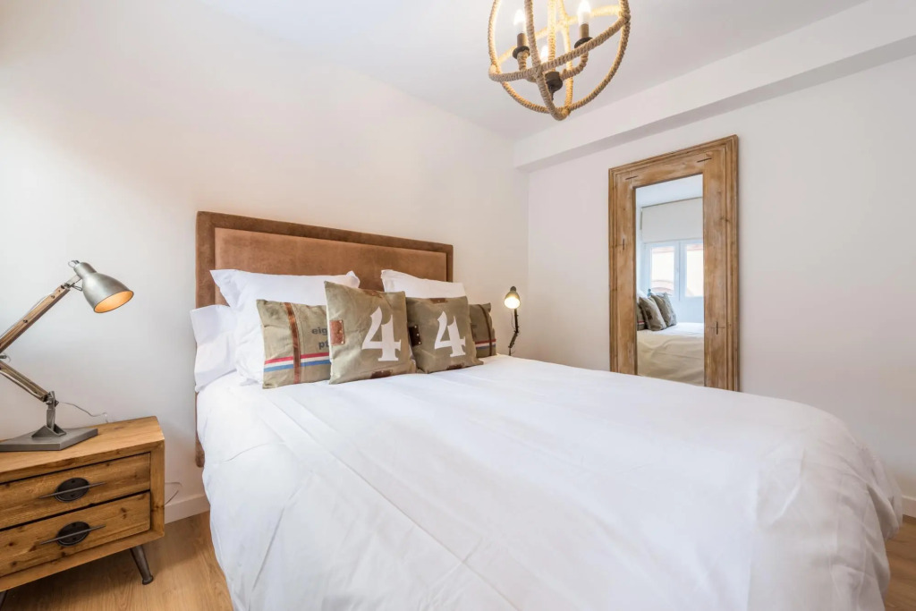Centro Madrid Downtown Holiday Rentals M(Maz10)