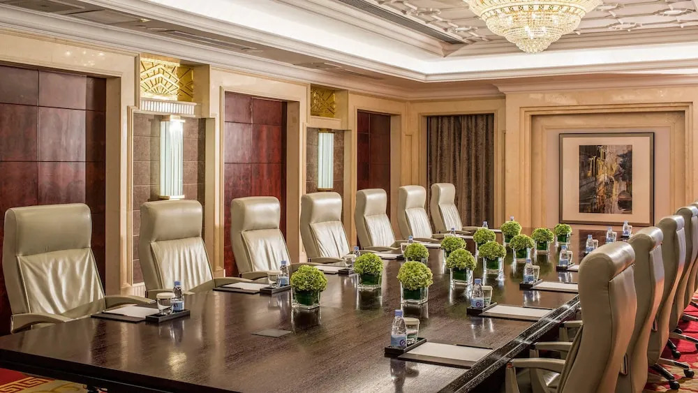 Holiday Inn Hotel & Suites Wuhan New City by IHG