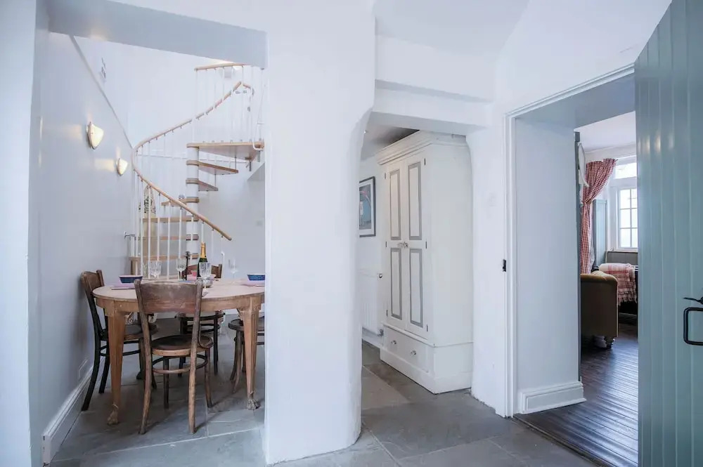 Melbourne Cottage - 3 Bedroom Cottage - Pembroke