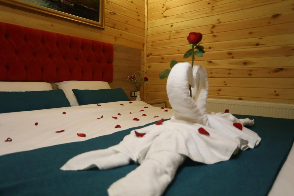 Ensar Hotel