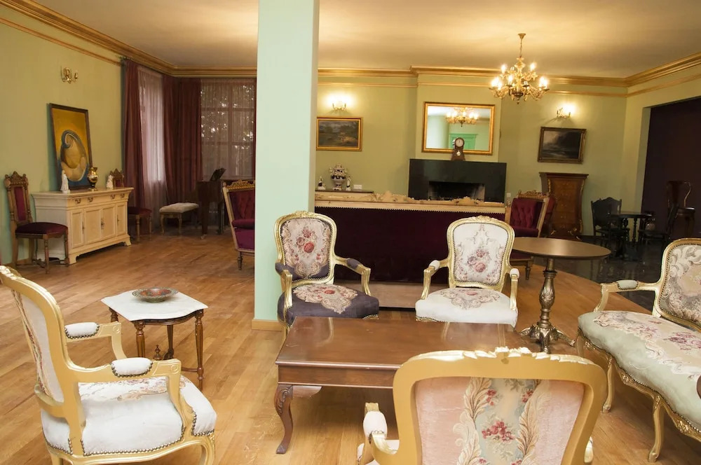 Guest house