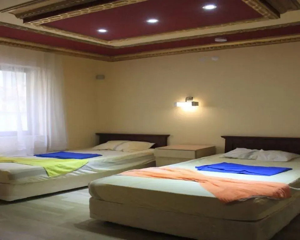 Grand Calypso Hotel