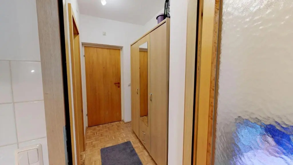 Apartment_Zobl3