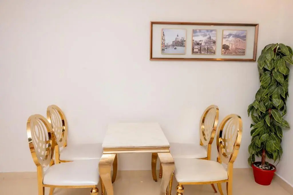 Отель Areen Hotel
