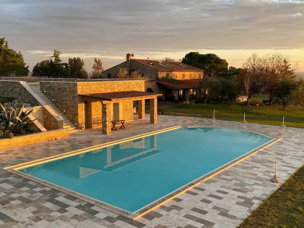 Farmhouse in Pisan Hills with Pool