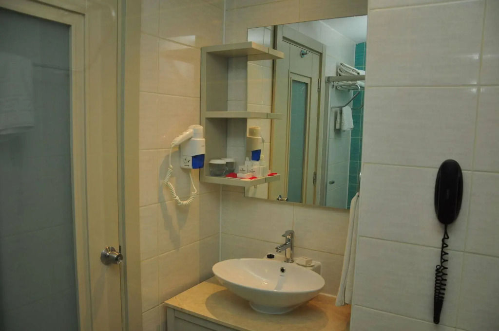Port Side Resort Hotel