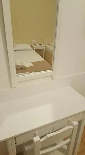 Enalio Rooms