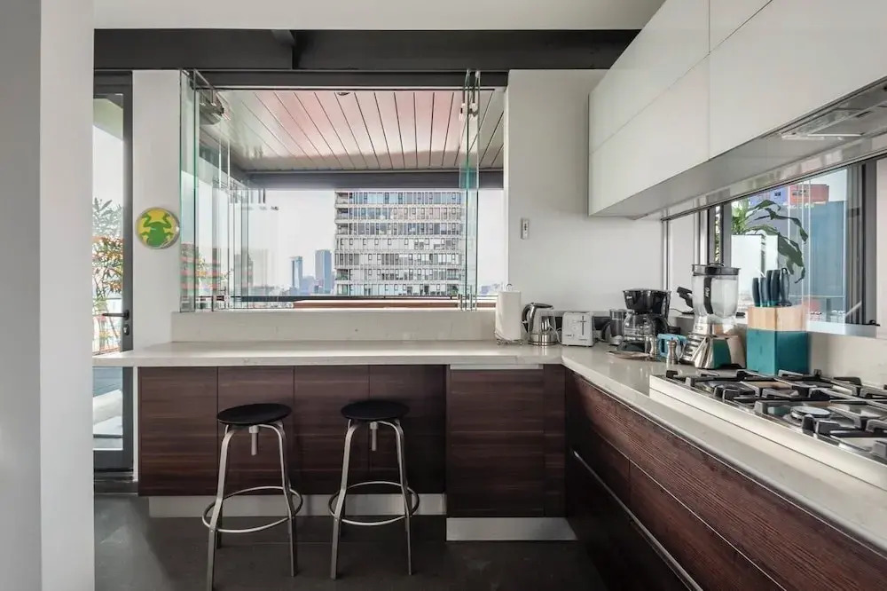 319-PH Luxury 3BR Duplex PH