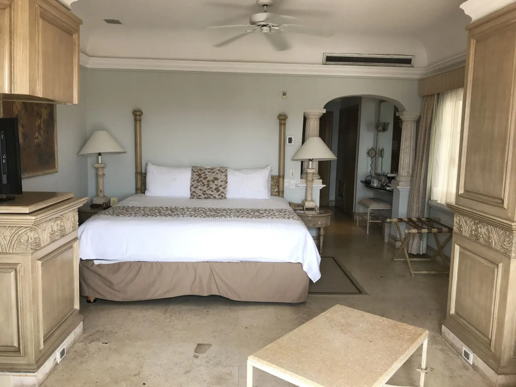 Grand Isla Navidad Golf & Spa Resort with Marina