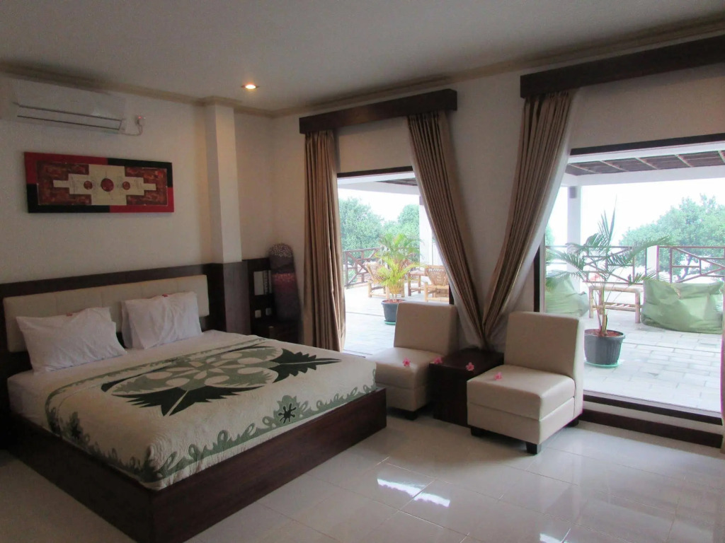 Friends Beach Hotel