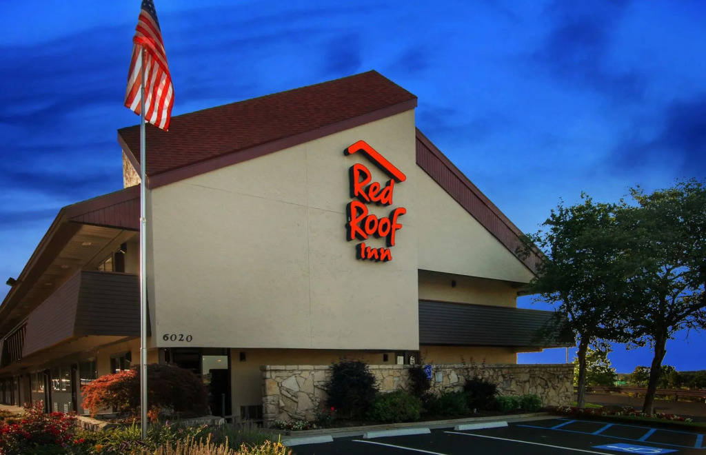 Red Roof Inn Cleveland - Independence