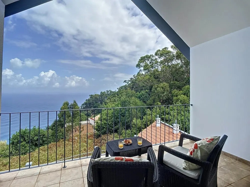 Vinhaticos Villa by Atlantic Holiday