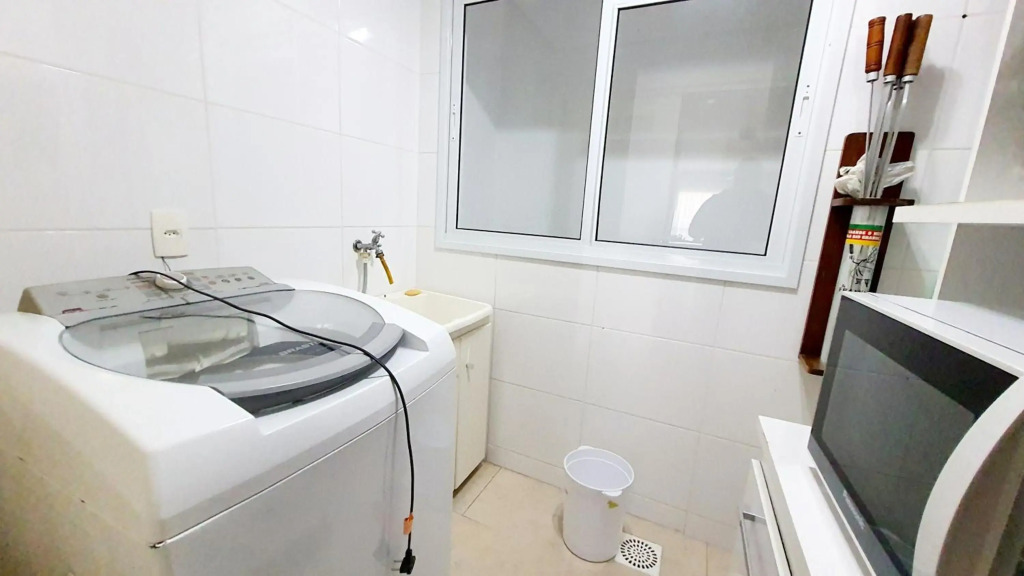 Residencial Larissa - Apartamento na Praia de Palmas - 2 Dormitórios até 7 pessoas