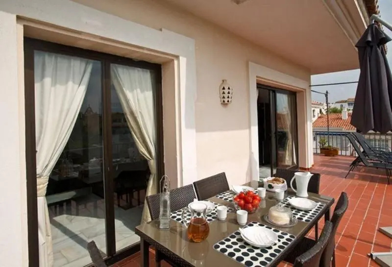 Apartment in Marbella, Malaga 102955