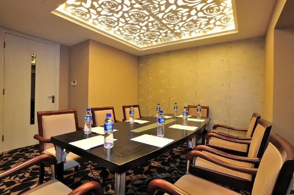 Zhaorui International Hotel Wuhan