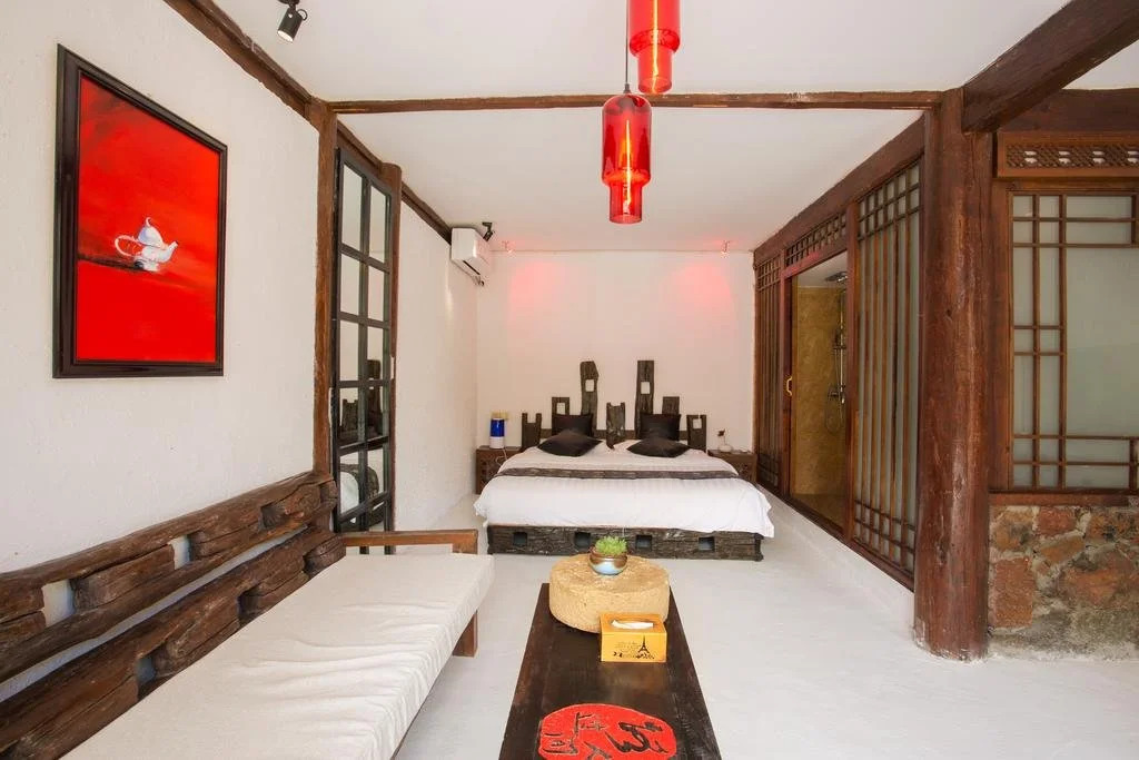 Lijiang Passing Through Hostel