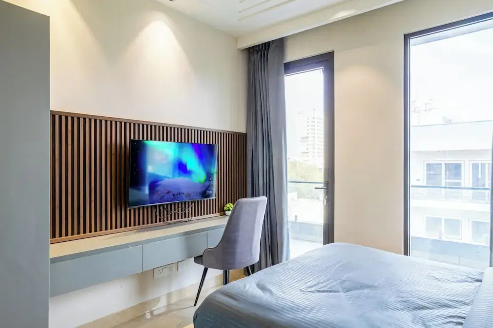 Housr Sector 56 Gurgaon Golf Course Road