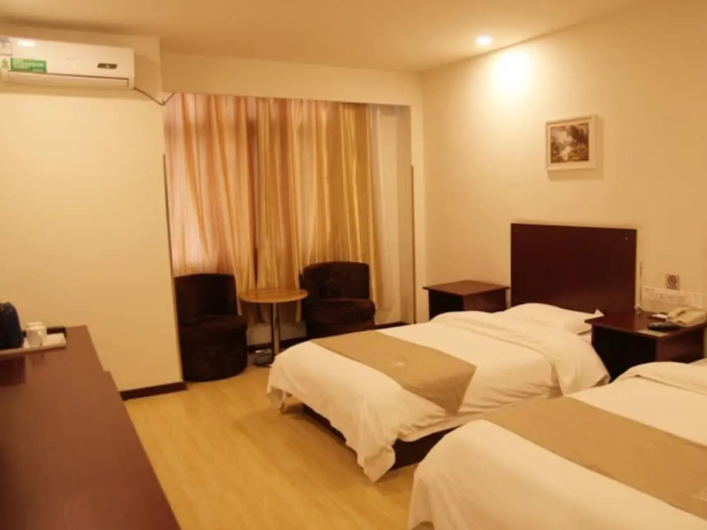 GreenTree Alliance Jinan Licheng Town Yaohua Road Yaoqiang Airport Hotel