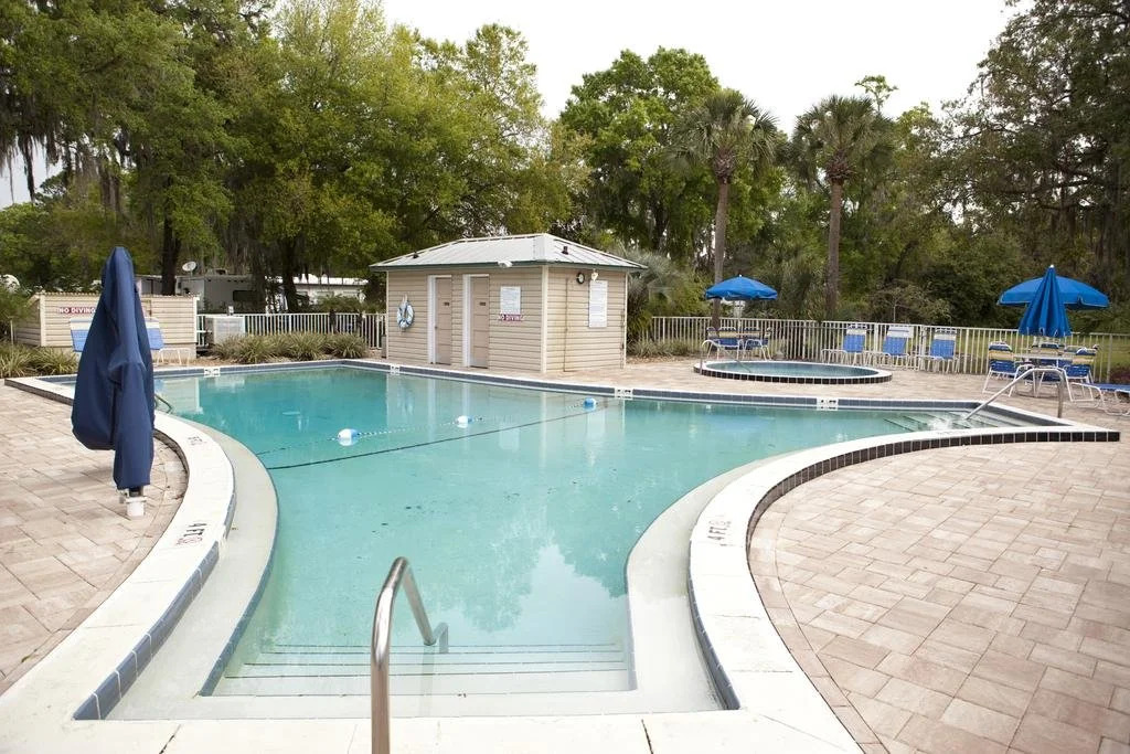 Tampa East RV Resort- Campground