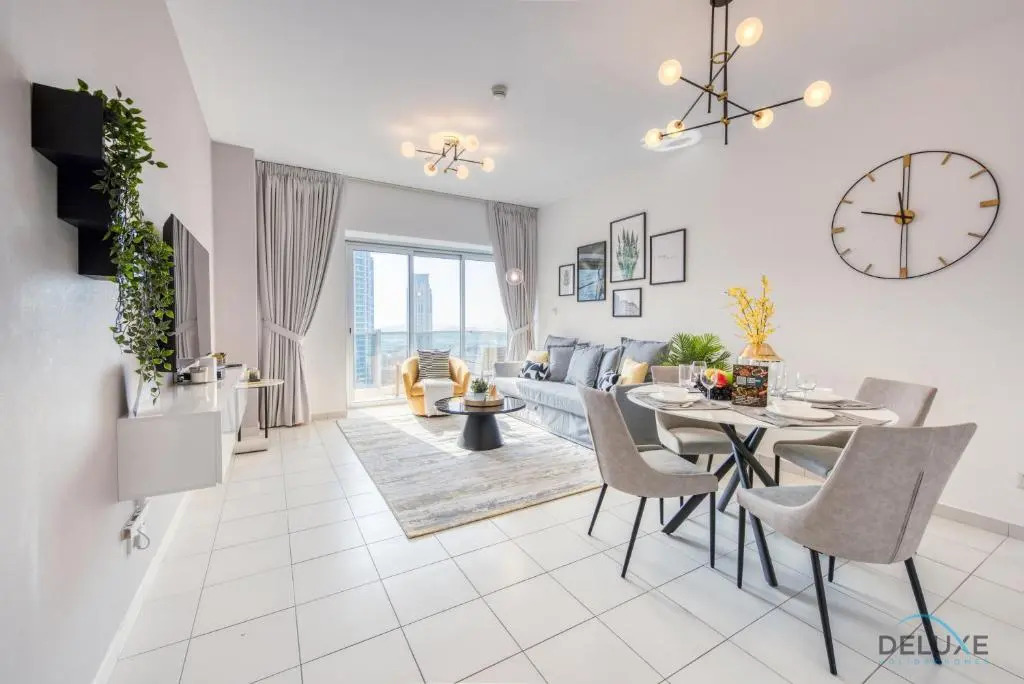 Lavish 1BR at Marina Towers Dubai Marina by Deluxe Holiday Homes