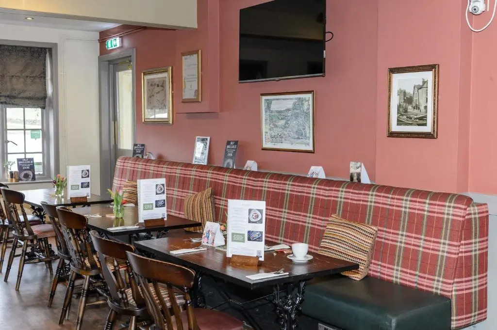 Balfour Arms