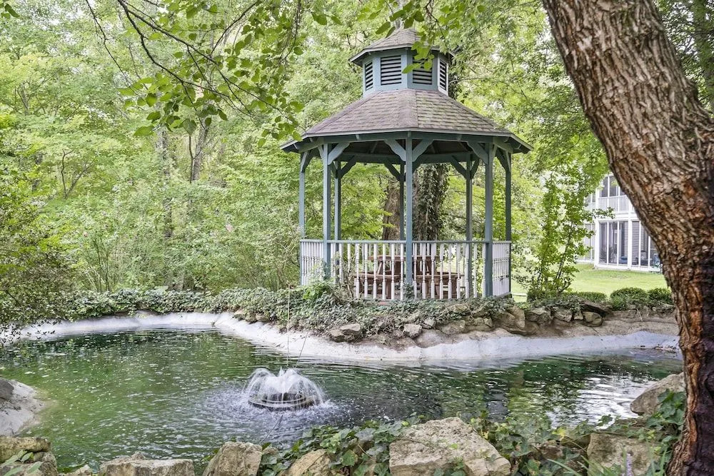 Bungalow on the Bluffs - Resort Amenities