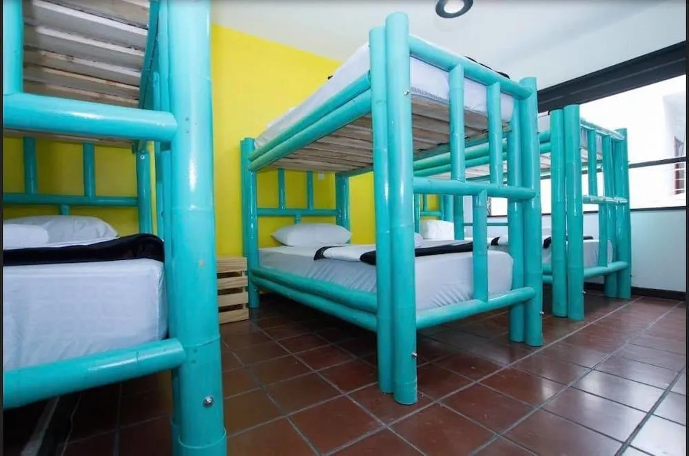 Hostal Experience B&B Estadio - Hostel