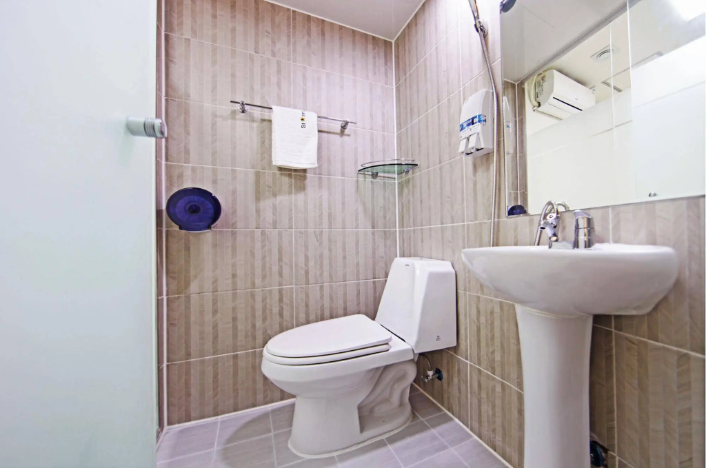 Starria Hostel foreign guest only