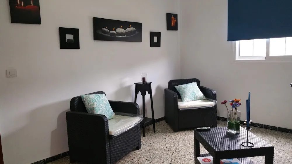 Del Pino Hostel