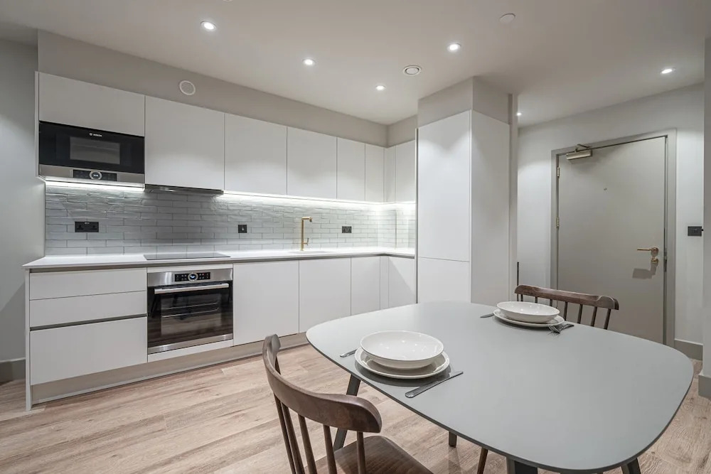 Smart North London Apartment